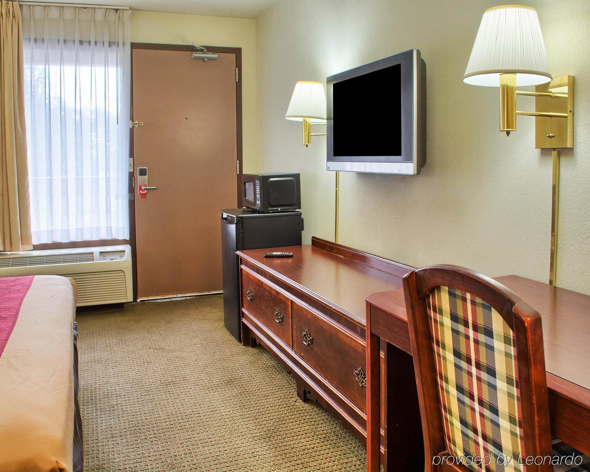 Econo Lodge Ричмонд Экстерьер фото